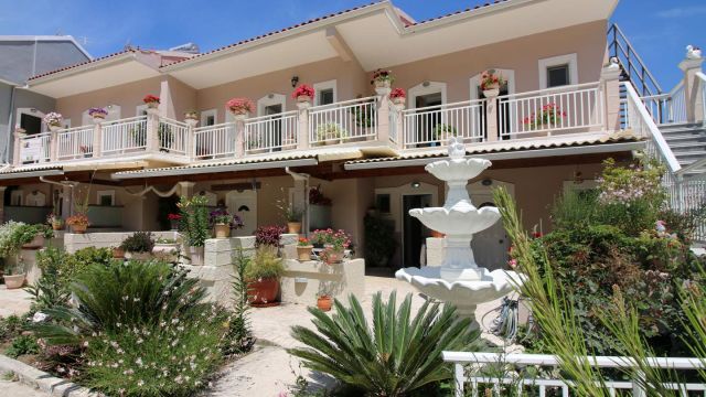 Appartement Santa Barbara Korfu Familienurlaub strandnah